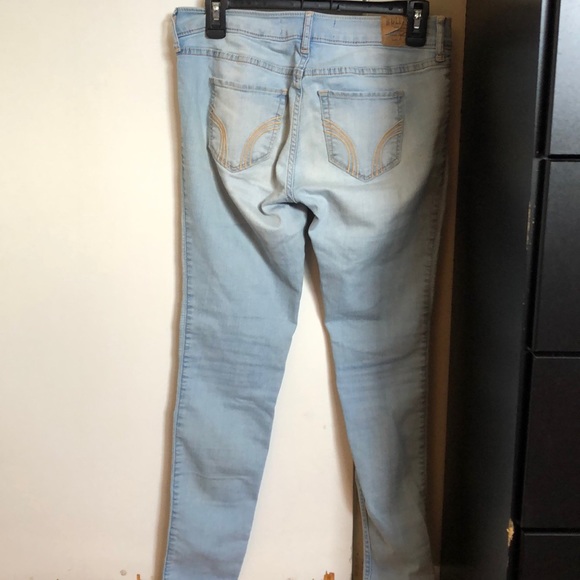 Light Blue Hollister Super Skinny Jeans - Picture 2 of 3